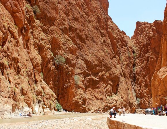 3 Day Tour From Marrakech to Merzouga and the Todra Gorges